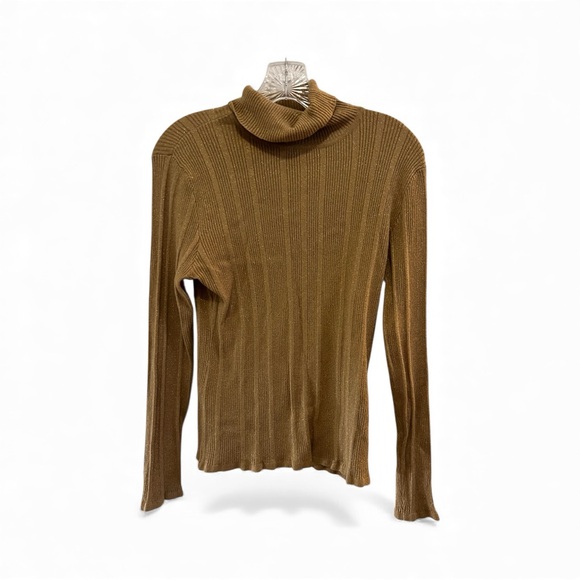 Worthington | Tops | Worthington Gold And Silver Ribbed Knit ...